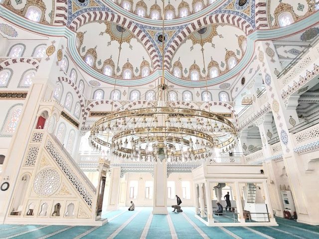 15 Temmuz Şehitler Camii