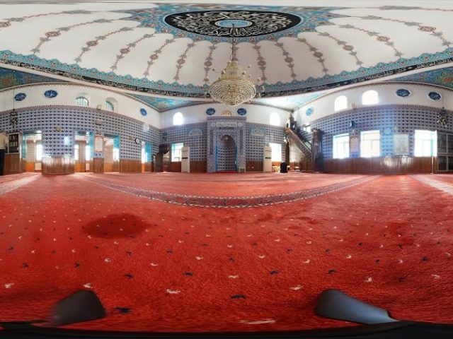 Hacılar Merkez Camii