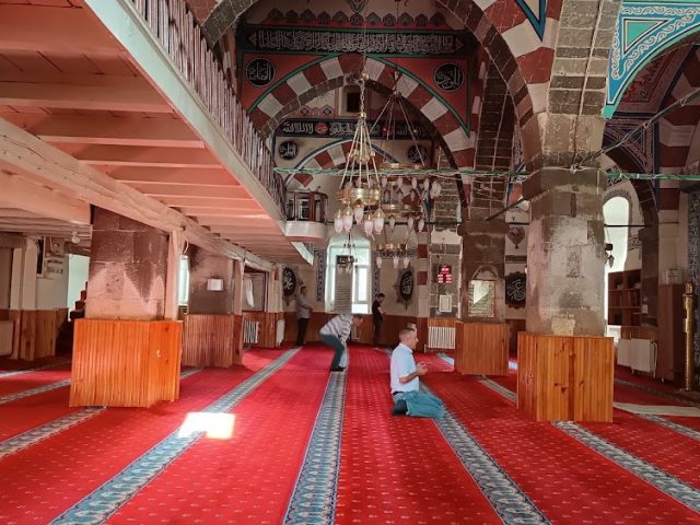 Hasköy Merkez Camii