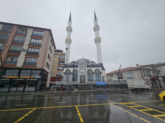 Hostorik Camii