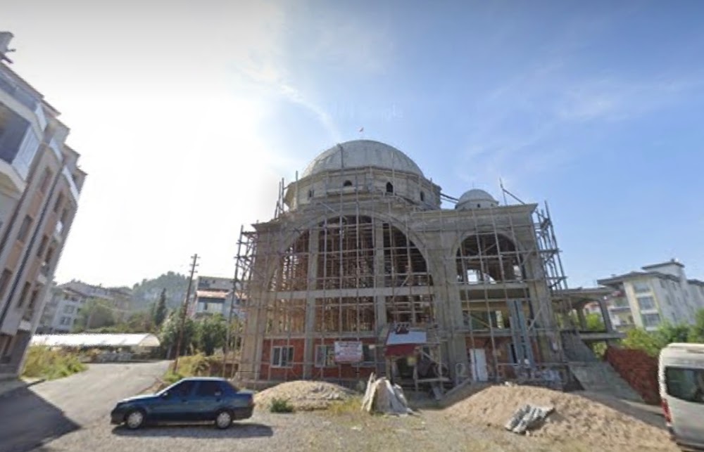 Samanpazarı Camii