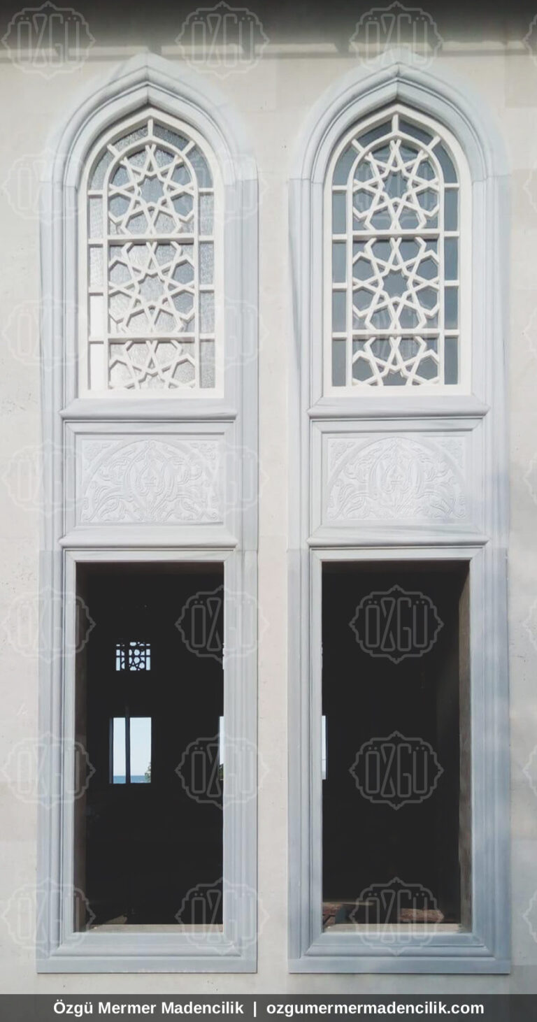 Kafes kemerli ikiz mermer cami pencereleri